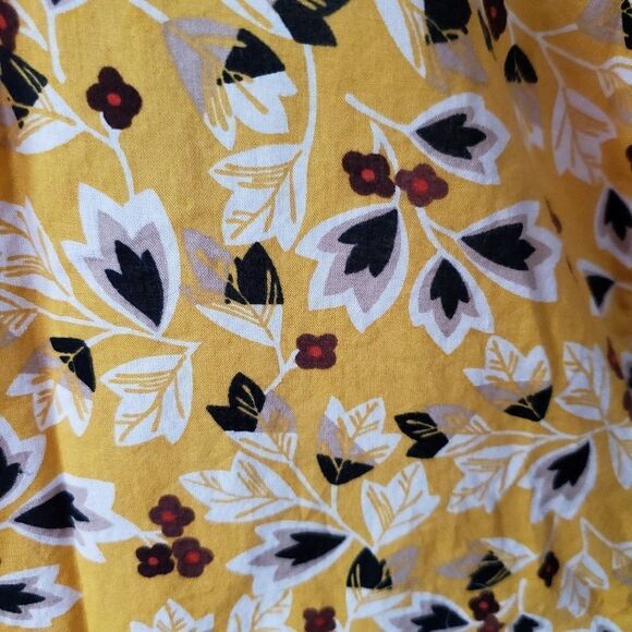 TRAMP square neck floral‎ leaf print babydoll top - Picture 5 of 6